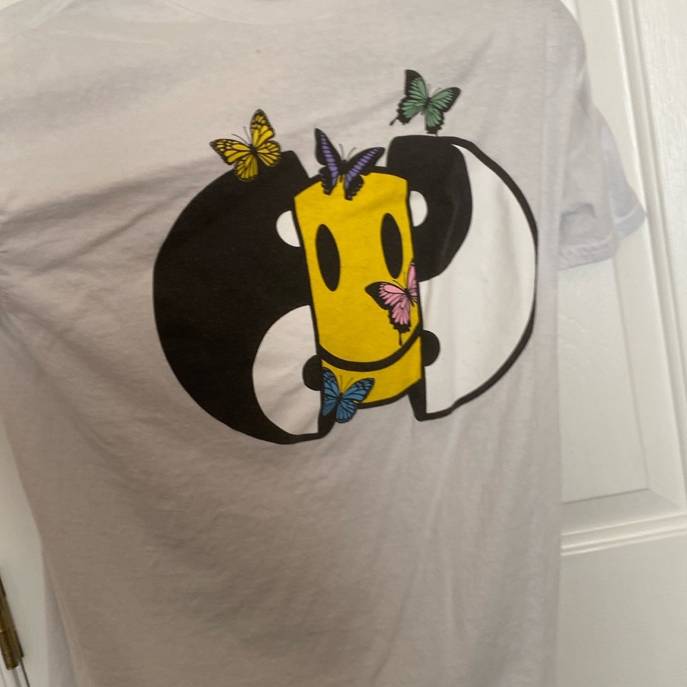 smile yingyang shirt